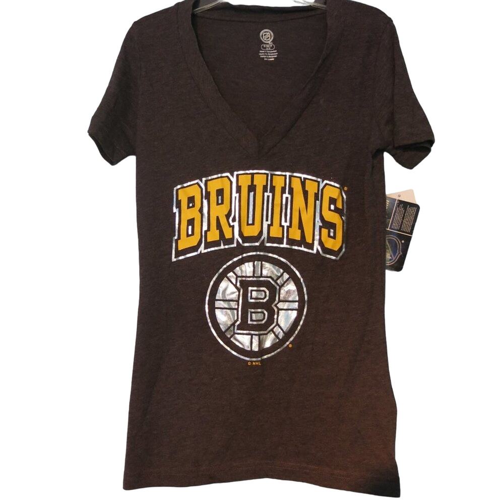 NHL Boston Bruins *NWT* T Shirt Size S (3/5) Women V Neck Hockey Game Day Sports